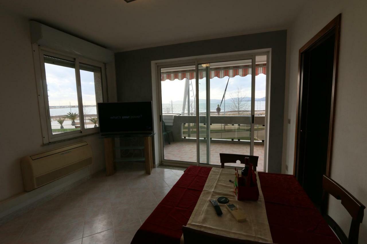 Ferienwohnung Apartamento Fronte Mare Alghero Exterior foto