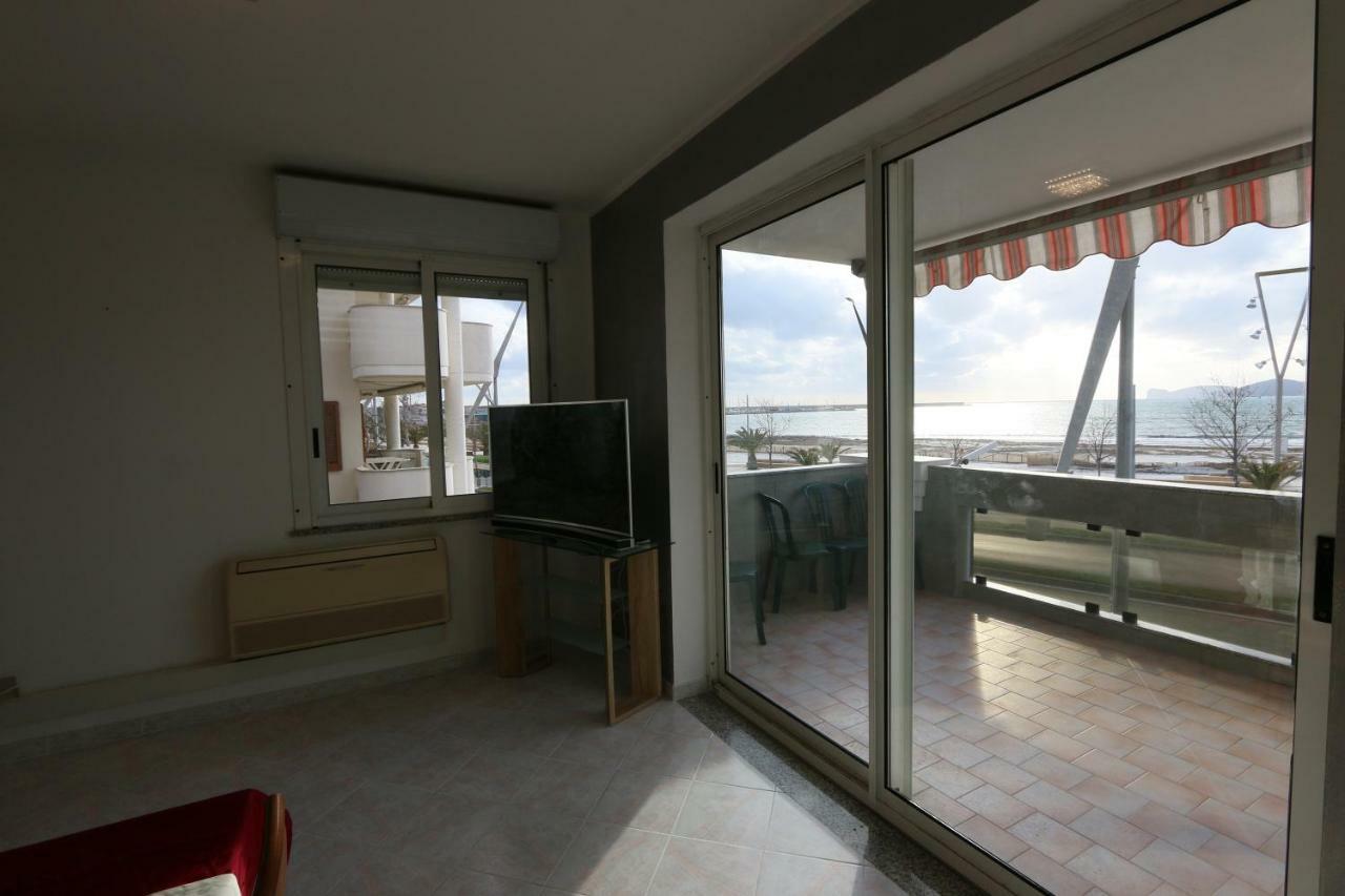 Ferienwohnung Apartamento Fronte Mare Alghero Exterior foto